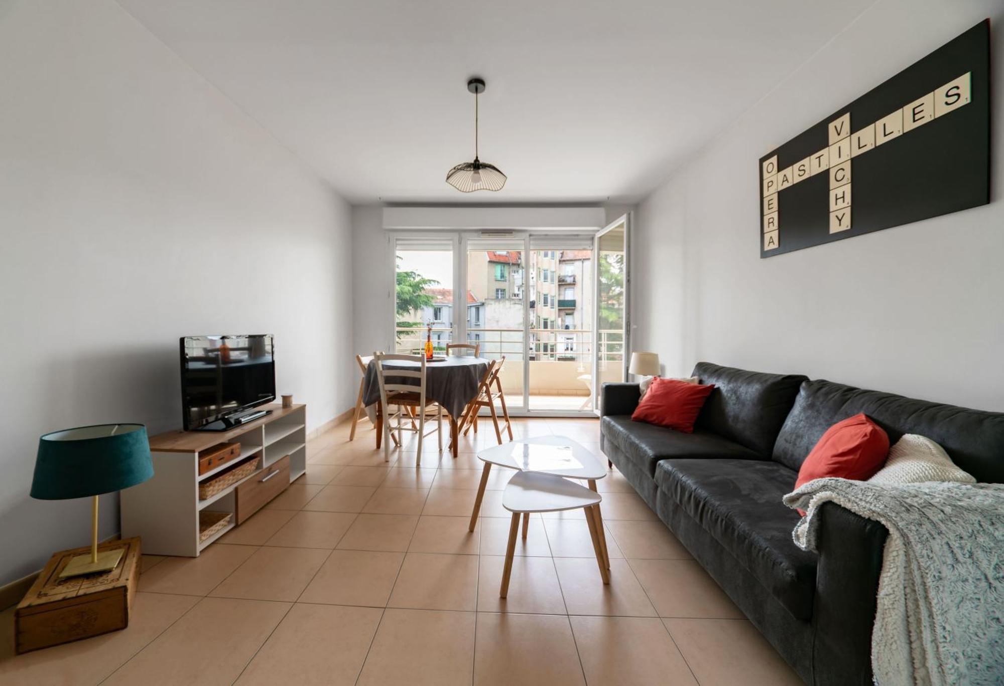 L'Eugenie - Appartement Design & Confort En Centre-Ville Vichy Kültér fotó