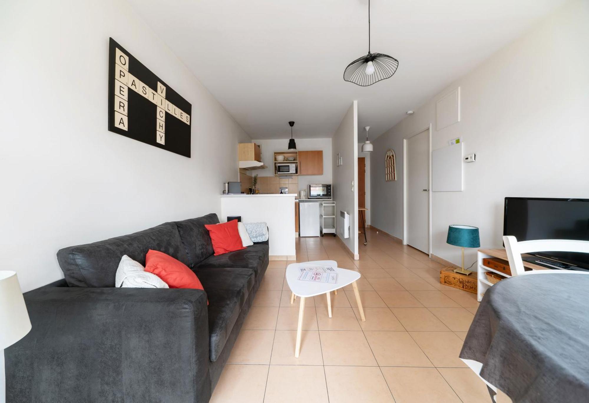 L'Eugenie - Appartement Design & Confort En Centre-Ville Vichy Kültér fotó