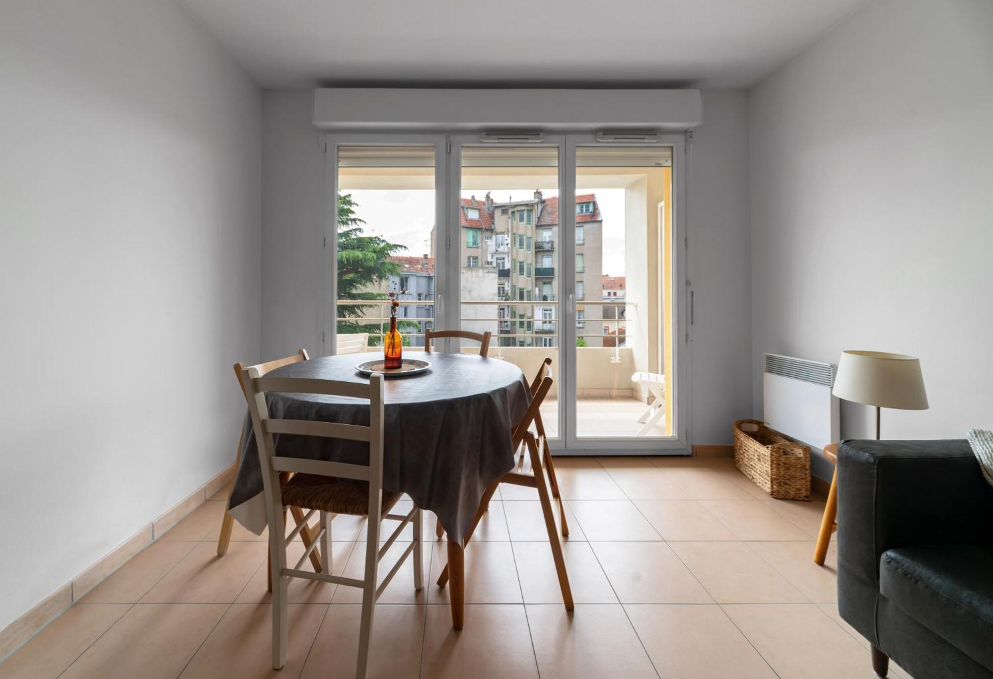 L'Eugenie - Appartement Design & Confort En Centre-Ville Vichy Kültér fotó