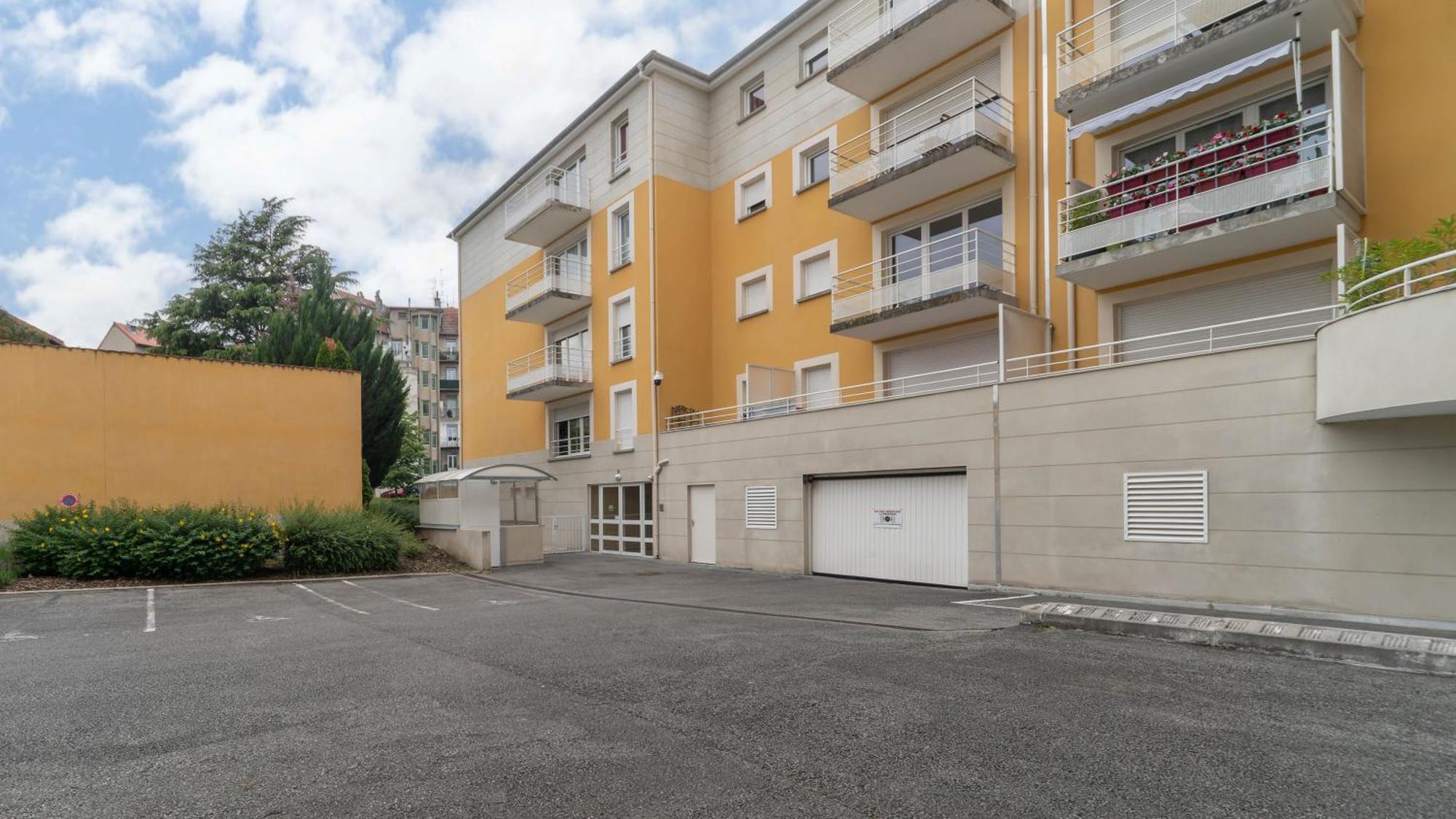 L'Eugenie - Appartement Design & Confort En Centre-Ville Vichy Kültér fotó