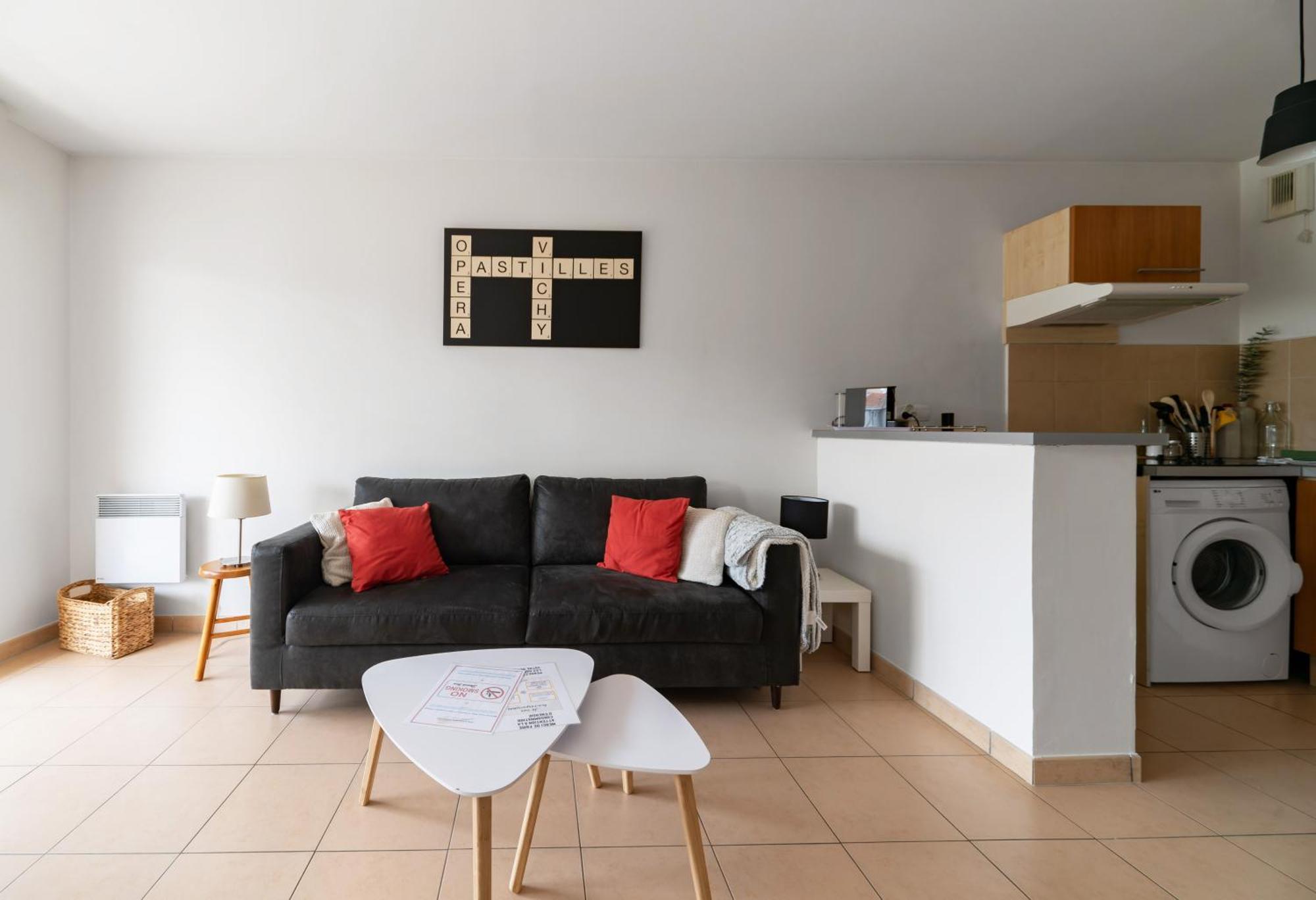 L'Eugenie - Appartement Design & Confort En Centre-Ville Vichy Kültér fotó